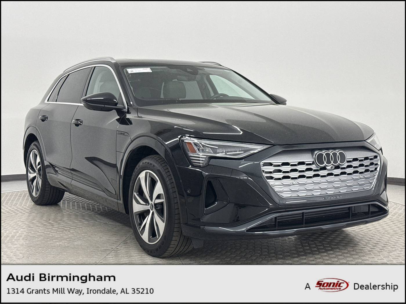 2024 Audi Q8 e-tron Prestige — SUV — 8,983 mi — Irondale, AL