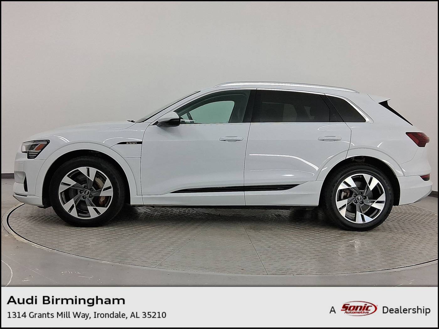 2022 Audi e-tron Premium — SUV — 40,583 mi — Irondale, AL