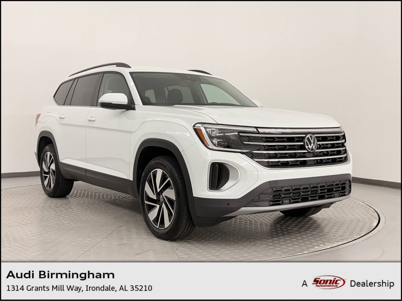 2025 Volkswagen Atlas SE with Technology — SUV — 14,737 mi — Irondale, AL