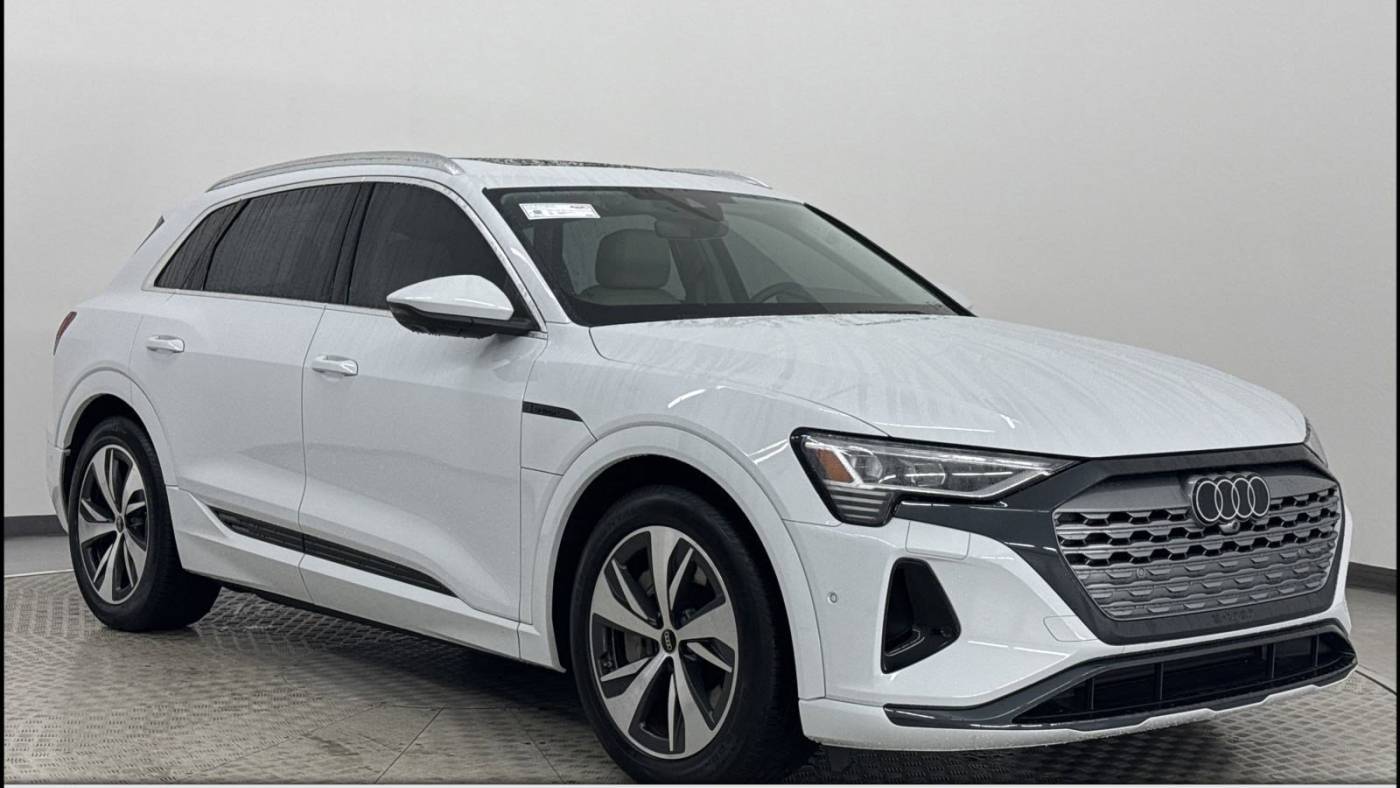 2024 Audi Q8 e-tron Premium Plus — SUV — 17,272 mi — Irondale, AL