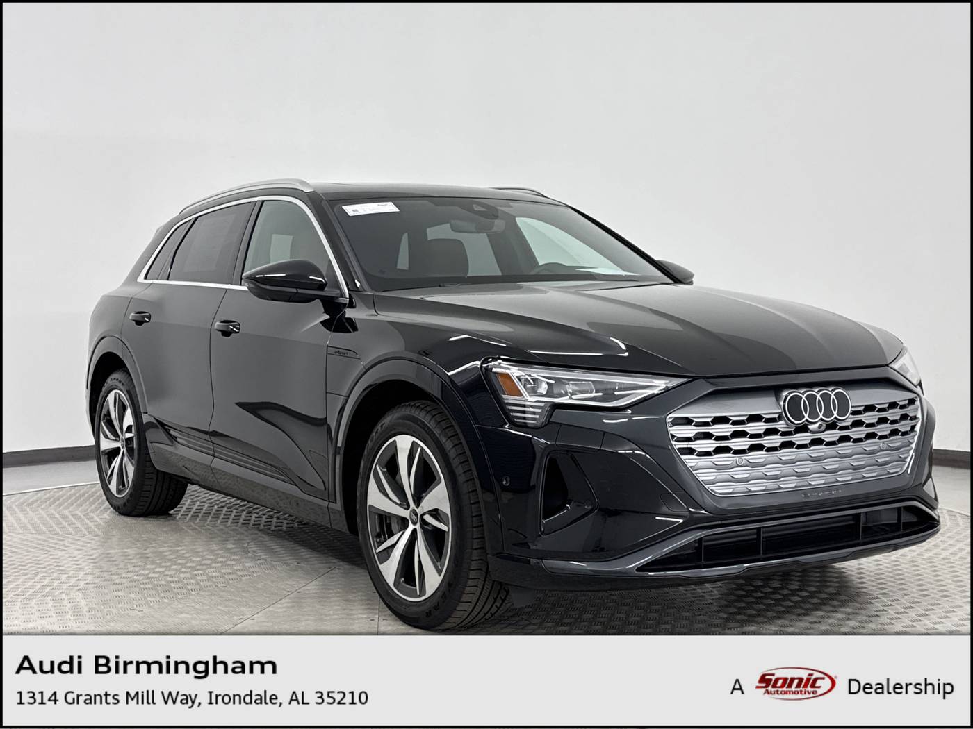 2024 Audi Q8 e-tron Premium Plus — SUV — 4,809 mi — Irondale, AL