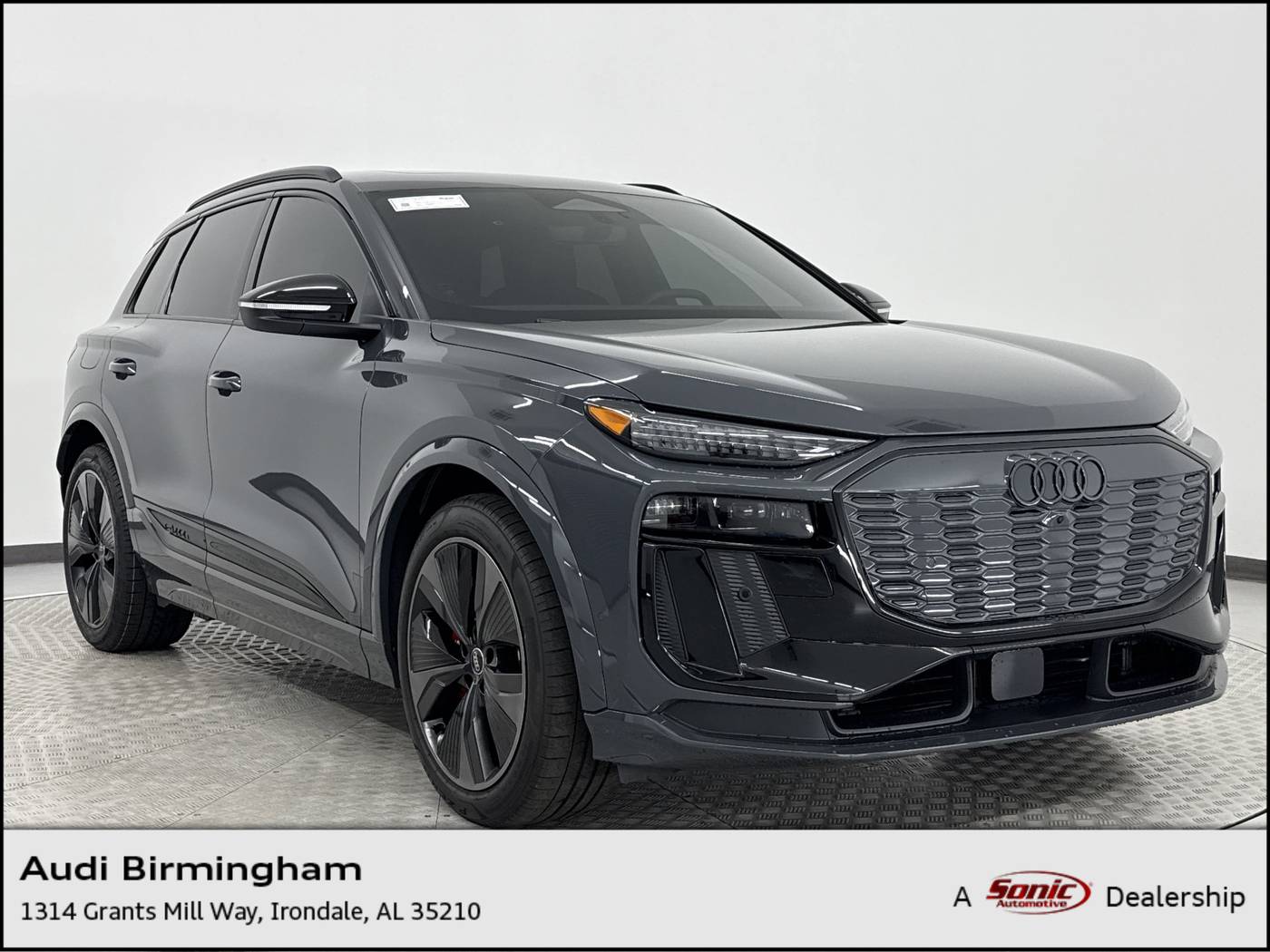 2025 Audi SQ6 e-tron Prestige — SUV — 1,532 mi — Irondale, AL