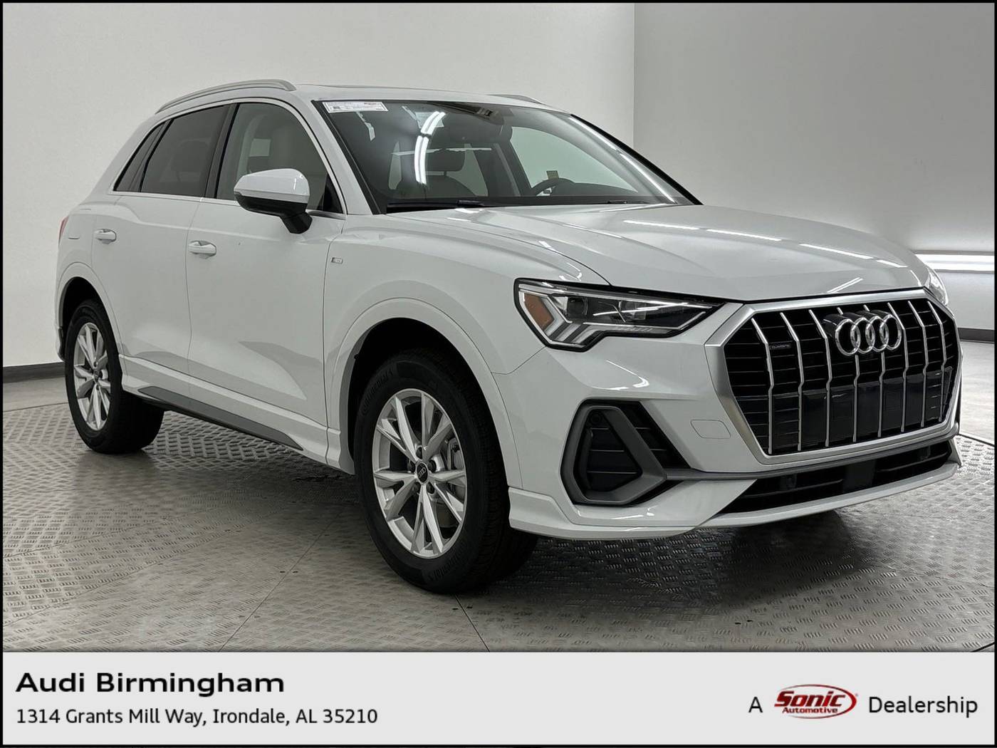 2024 Audi Q3 S line Premium Plus — SUV — 7,402 mi — Irondale, AL