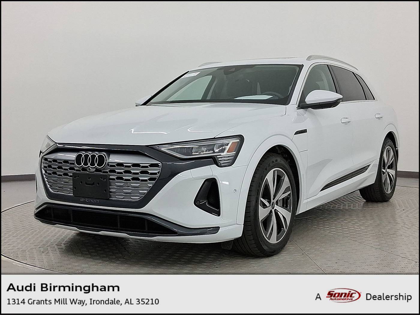2024 Audi Q8 e-tron Premium Plus — SUV — 1,556 mi — Irondale, AL