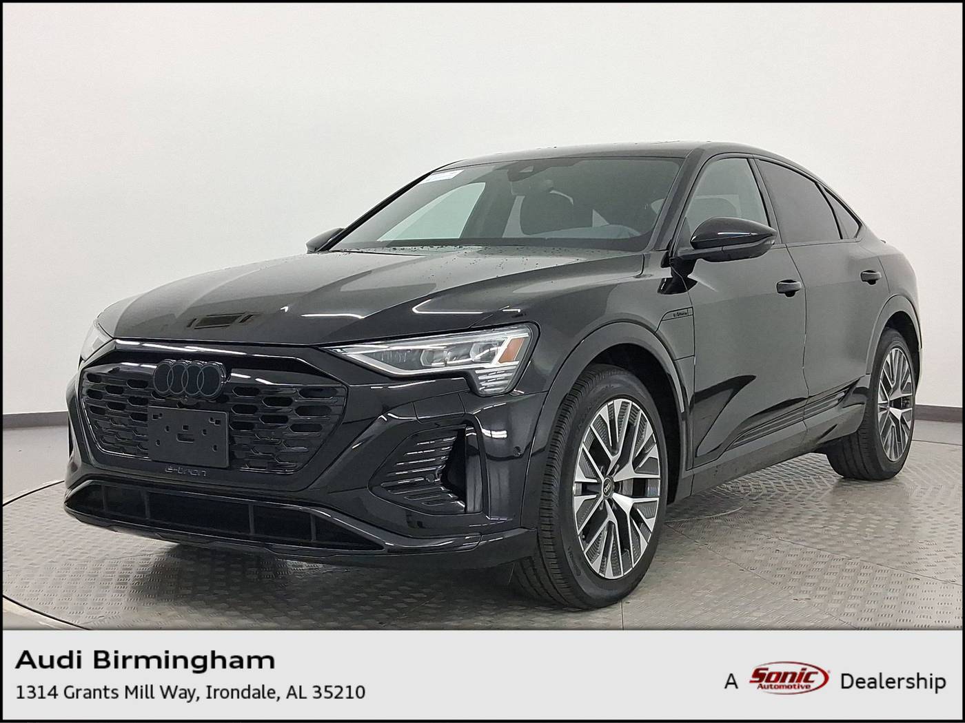 2024 Audi Q8 e-tron S line Premium Plus — SUV — 4,188 mi — Irondale, AL