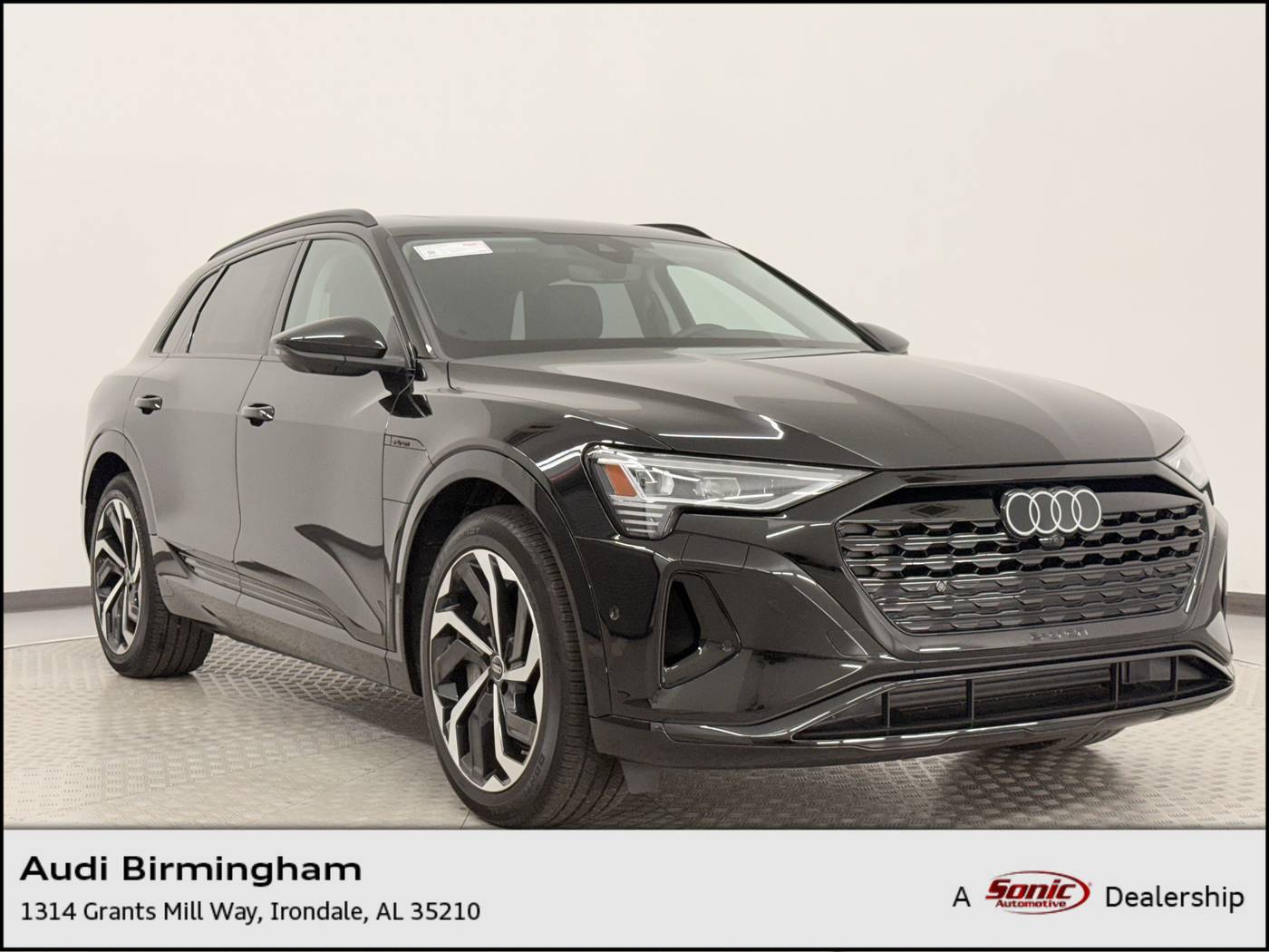 2024 Audi Q8 e-tron Premium Plus — SUV — 4,876 mi — Irondale, AL