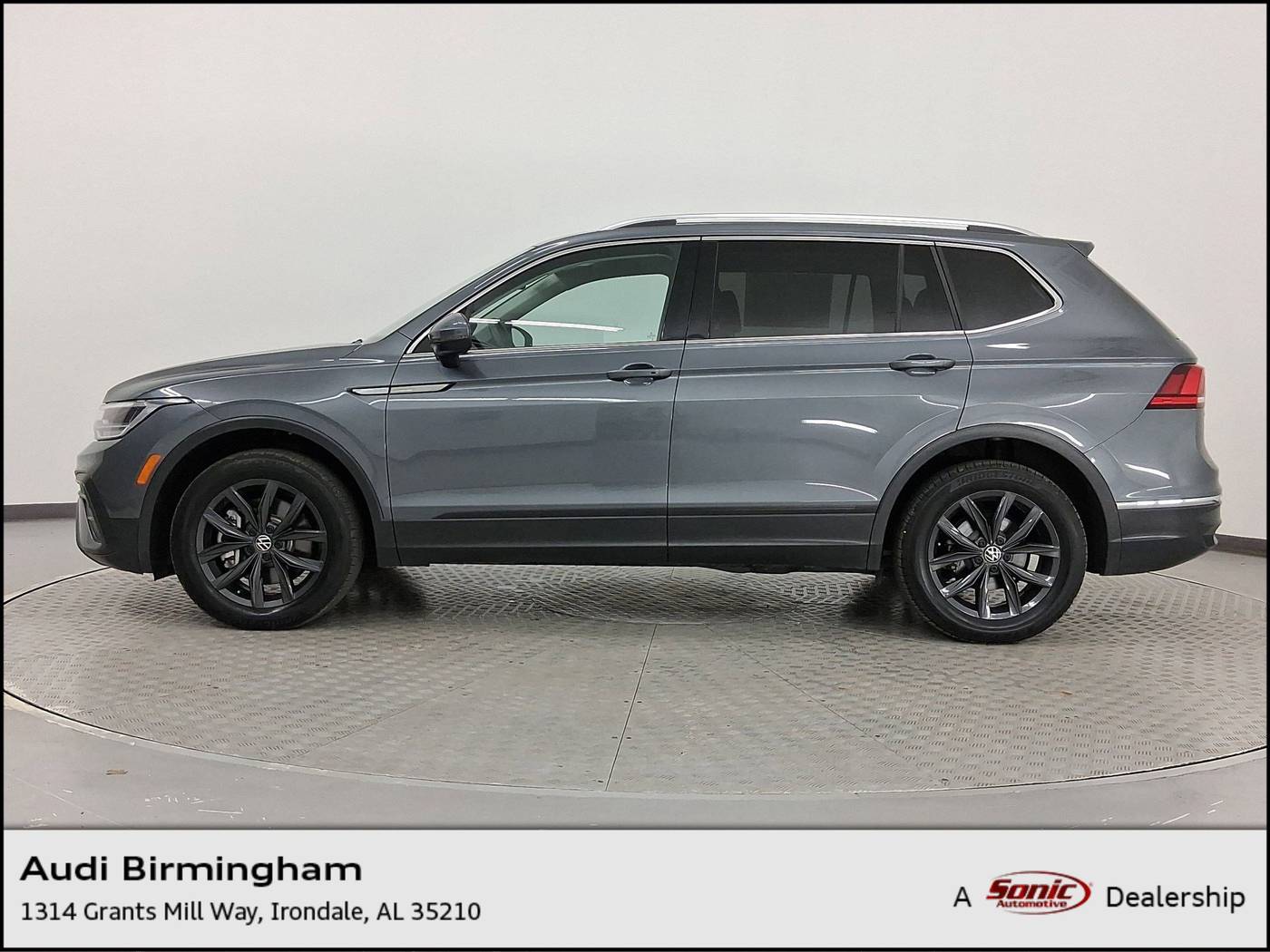 2024 Volkswagen Tiguan SE — SUV — 25,464 mi — Irondale, AL