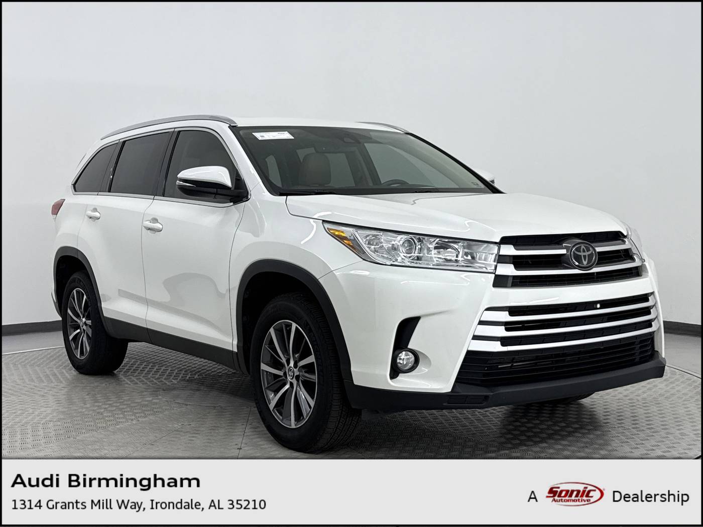 2019 Toyota Highlander XLE — SUV — 52,828 mi — Irondale, AL