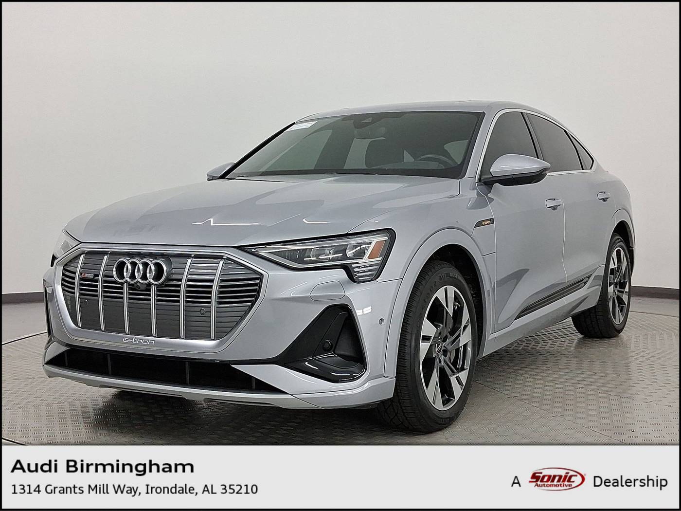 2022 Audi e-tron S line Prestige — SUV — 17,925 mi — Irondale, AL
