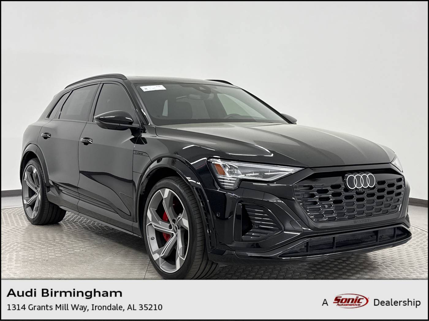 2024 Audi SQ8 e-tron Prestige — SUV — 5,750 mi — Irondale, AL