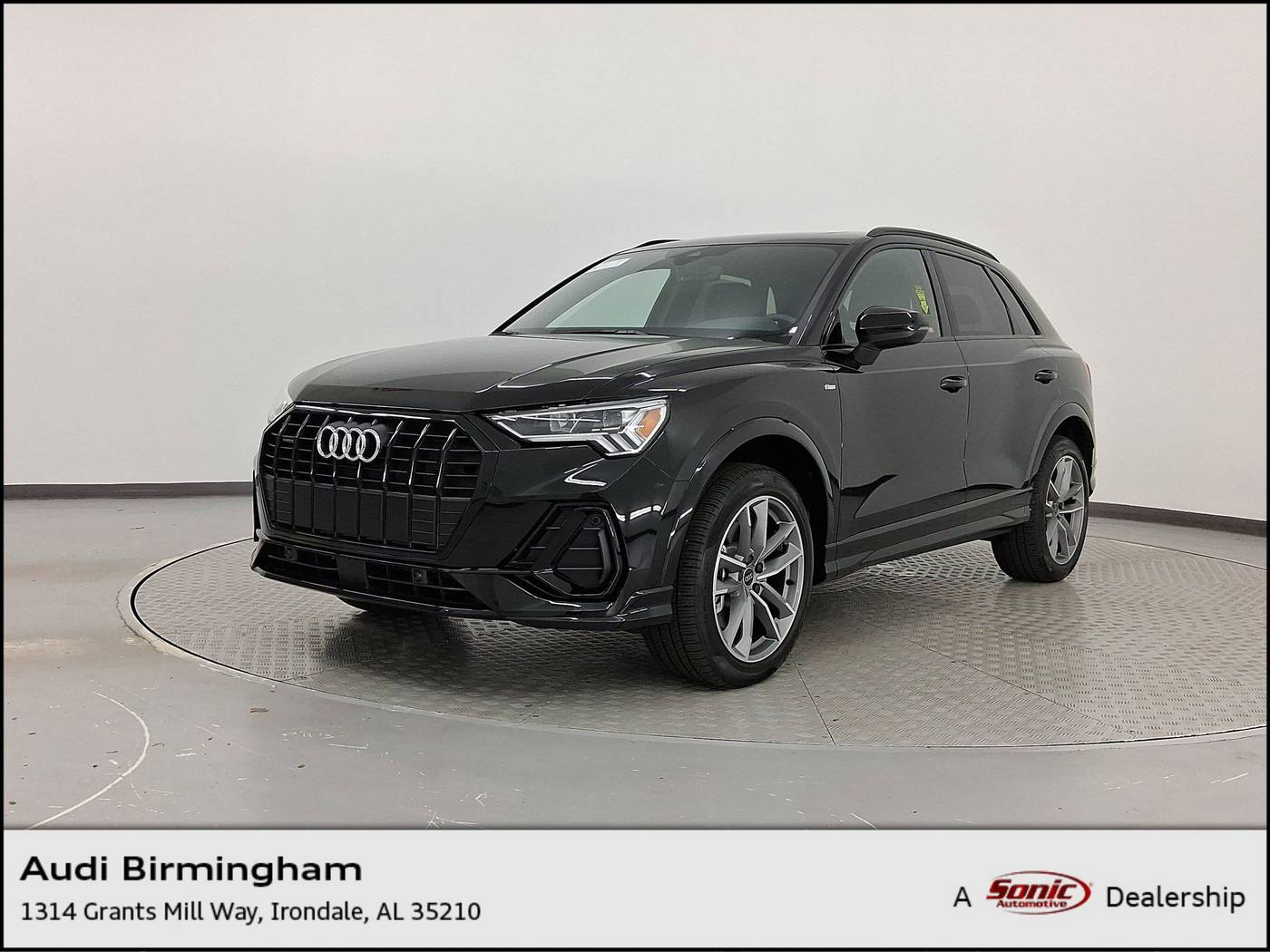 2025 Audi Q3 S line Premium — SUV — 4,704 mi — Irondale, AL