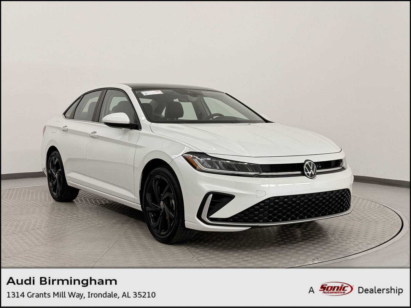 2025 Volkswagen Jetta SE — Sedan — 11,162 mi — Irondale, AL