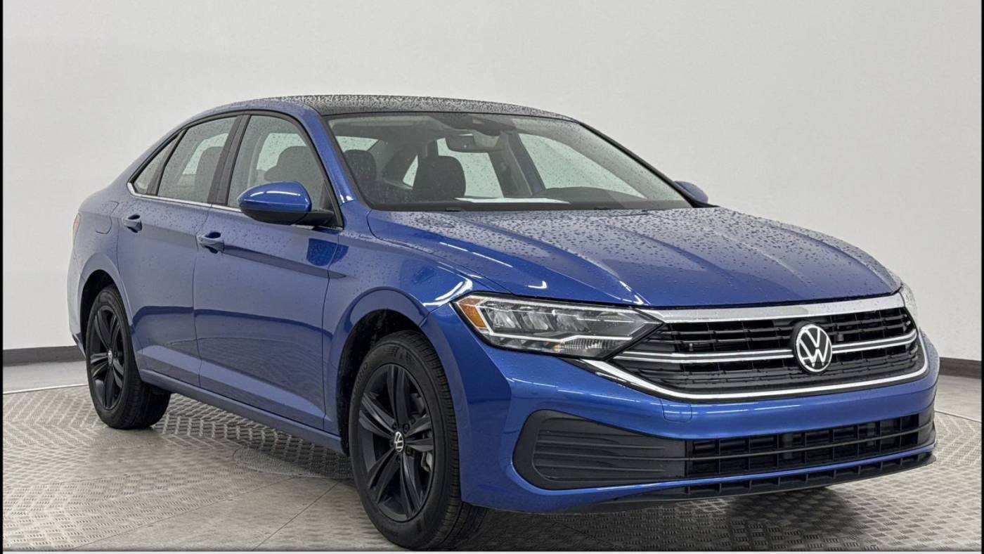 2024 Volkswagen Jetta SE — Sedan — 5,969 mi — Irondale, AL