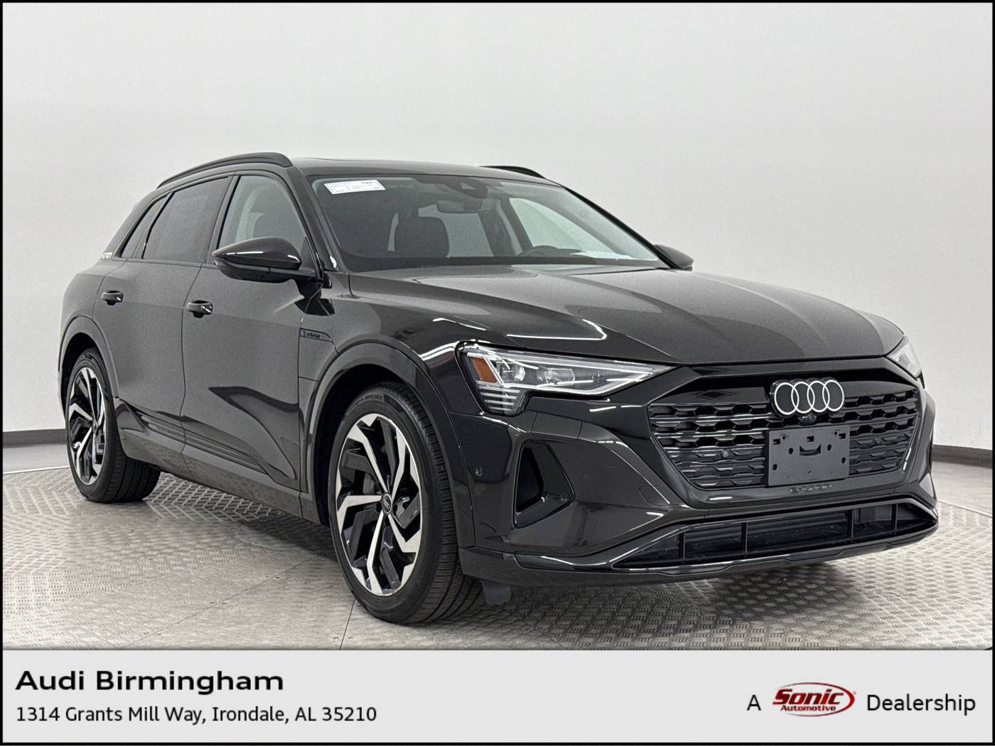 2024 Audi Q8 e-tron Premium Plus — SUV — 5,731 mi — Irondale, AL