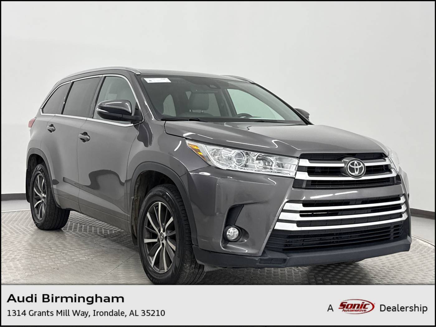 2017 Toyota Highlander XLE — SUV — 104,963 mi — Irondale, AL