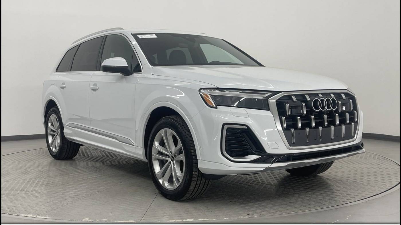 2025 Audi Q7 Premium — SUV — 5,687 mi — Irondale, AL
