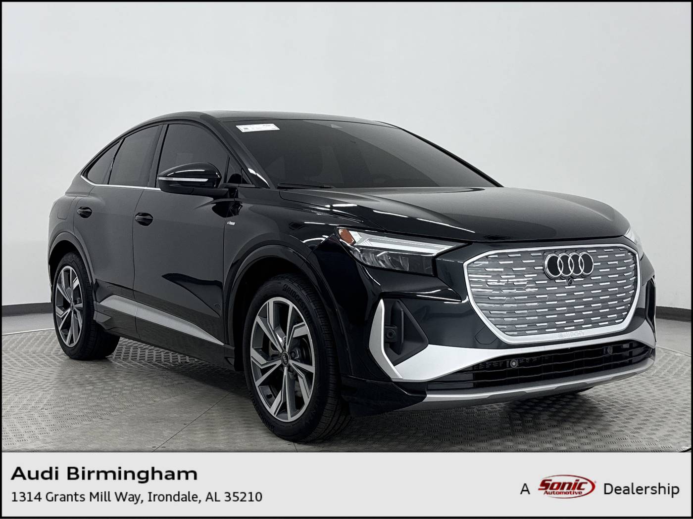 2024 Audi Q4 e-tron Premium — SUV — 7,970 mi — Irondale, AL