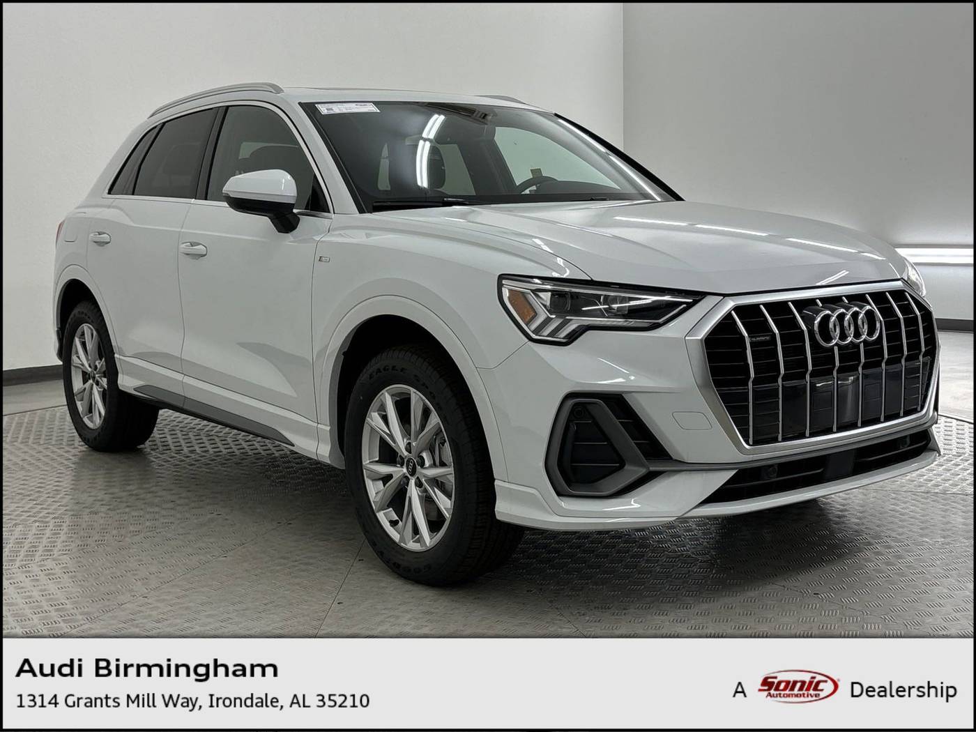 2024 Audi Q3 S line Premium Plus — SUV — 4,554 mi — Irondale, AL