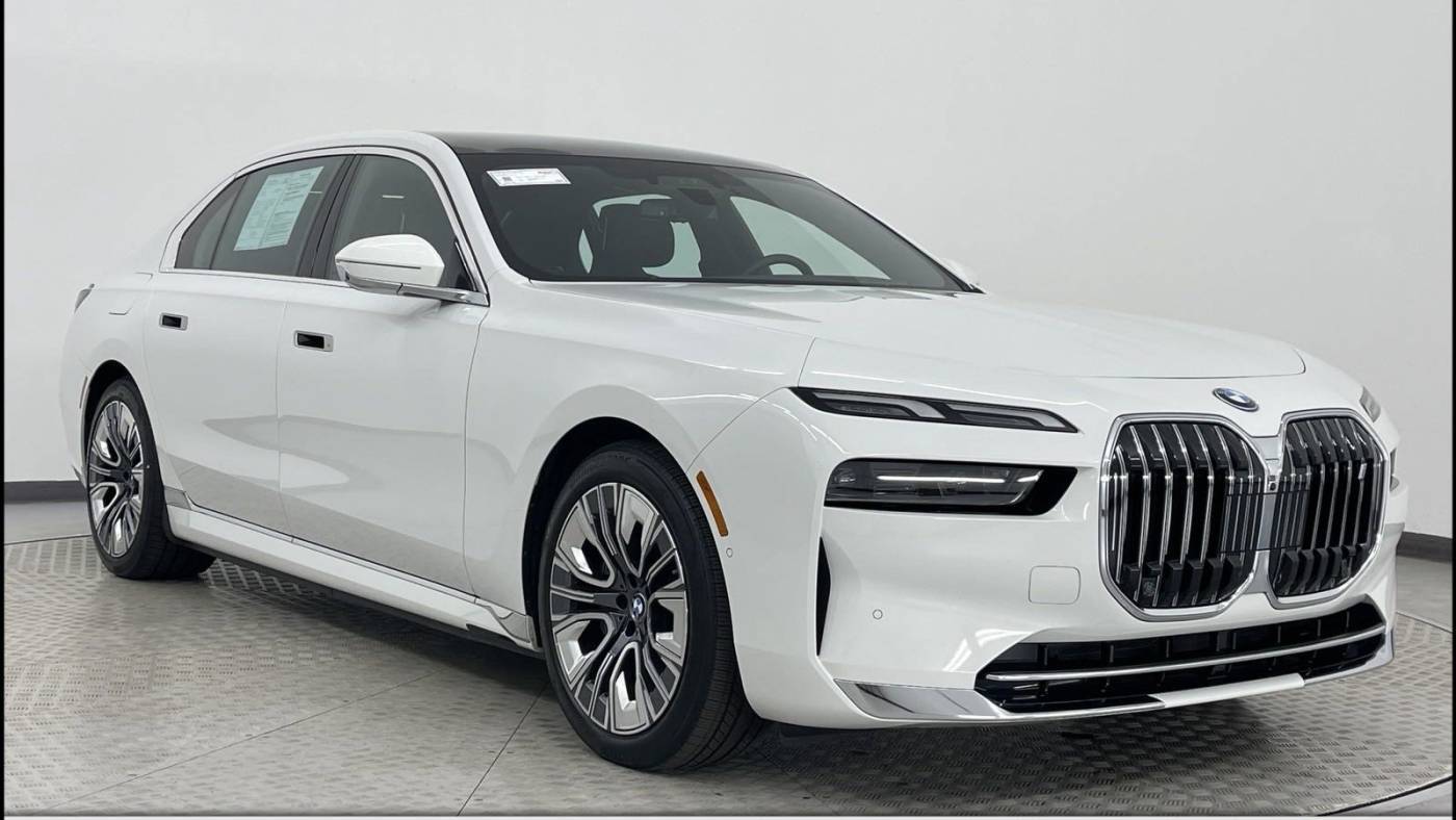 2024 BMW i7 xDrive60 — Sedan — 7,653 mi — Irondale, AL