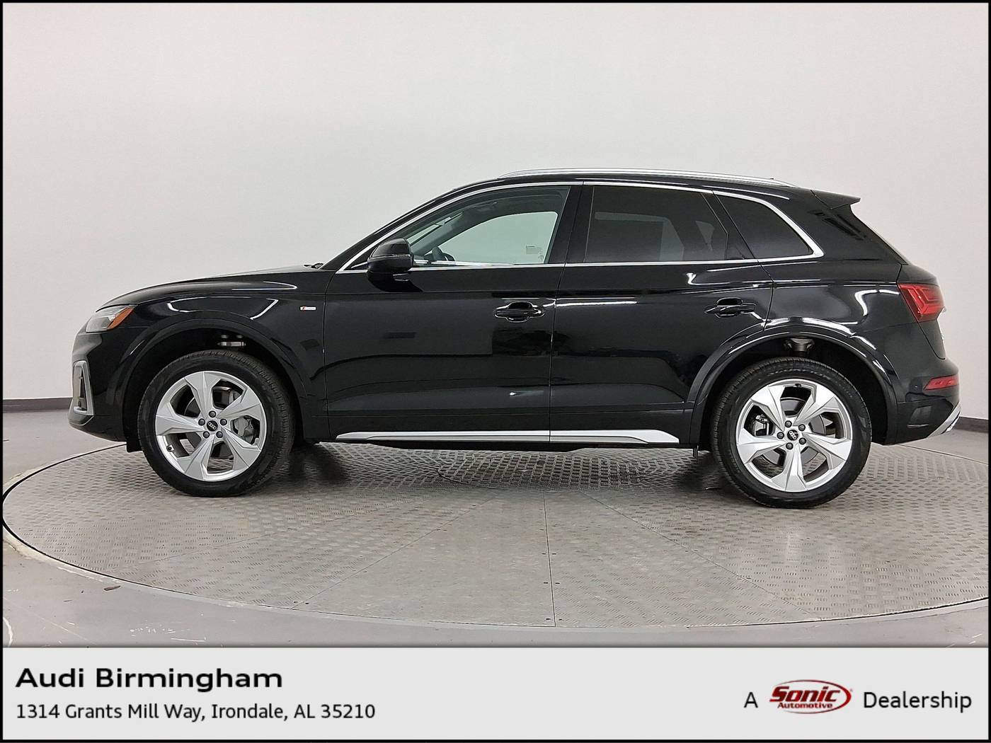 2025 Audi Q5 Premium Plus — SUV — 6,889 mi — Irondale, AL