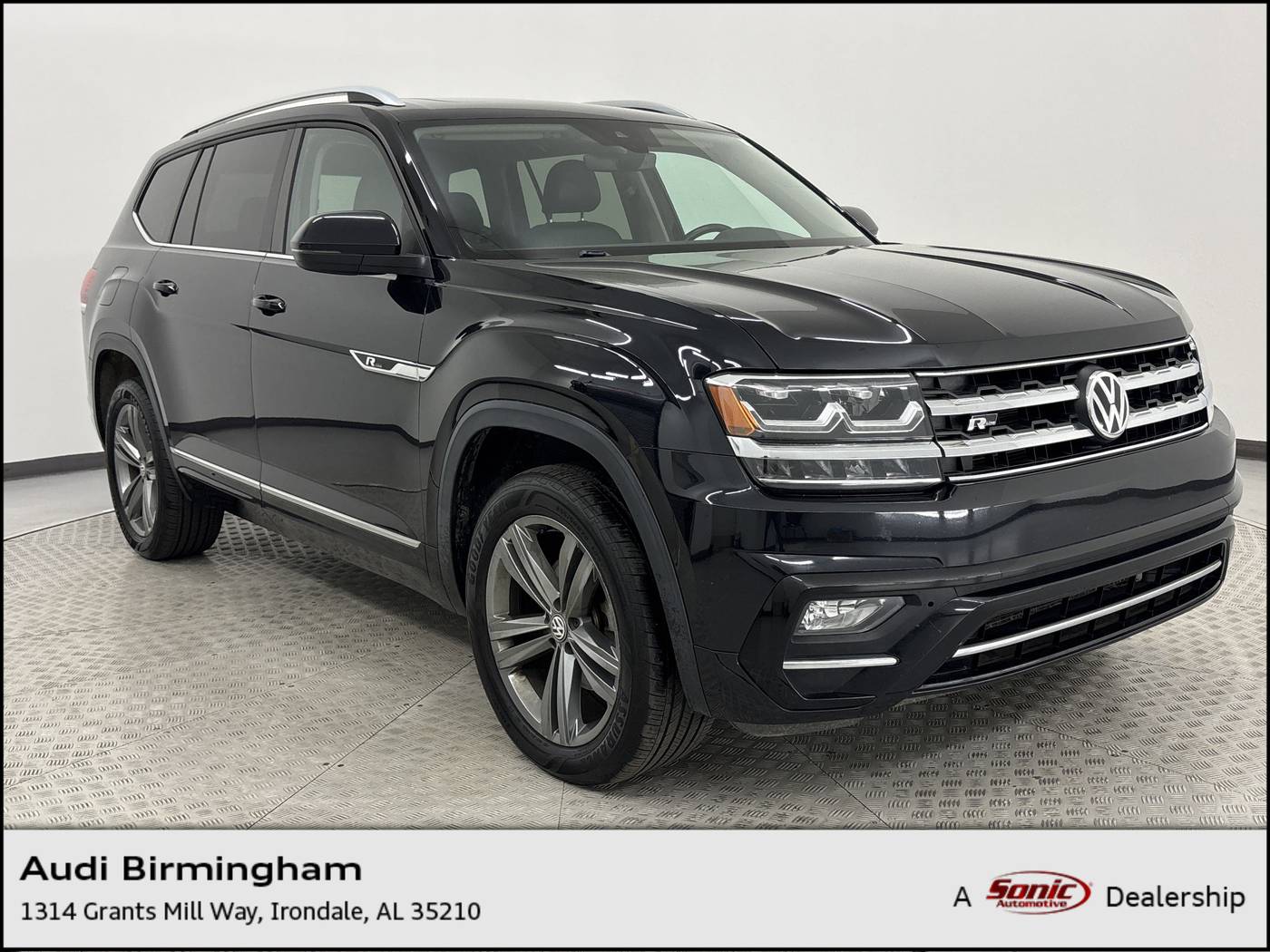 2019 Volkswagen Atlas SE with Technology R-Line — SUV — 89,571 mi — Irondale, AL