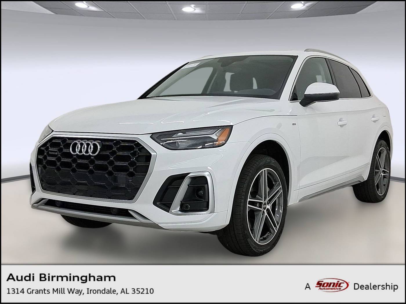 2025 Audi Q5 Plug-In Hybrid e Premium — SUV — 18,187 mi — Irondale, AL