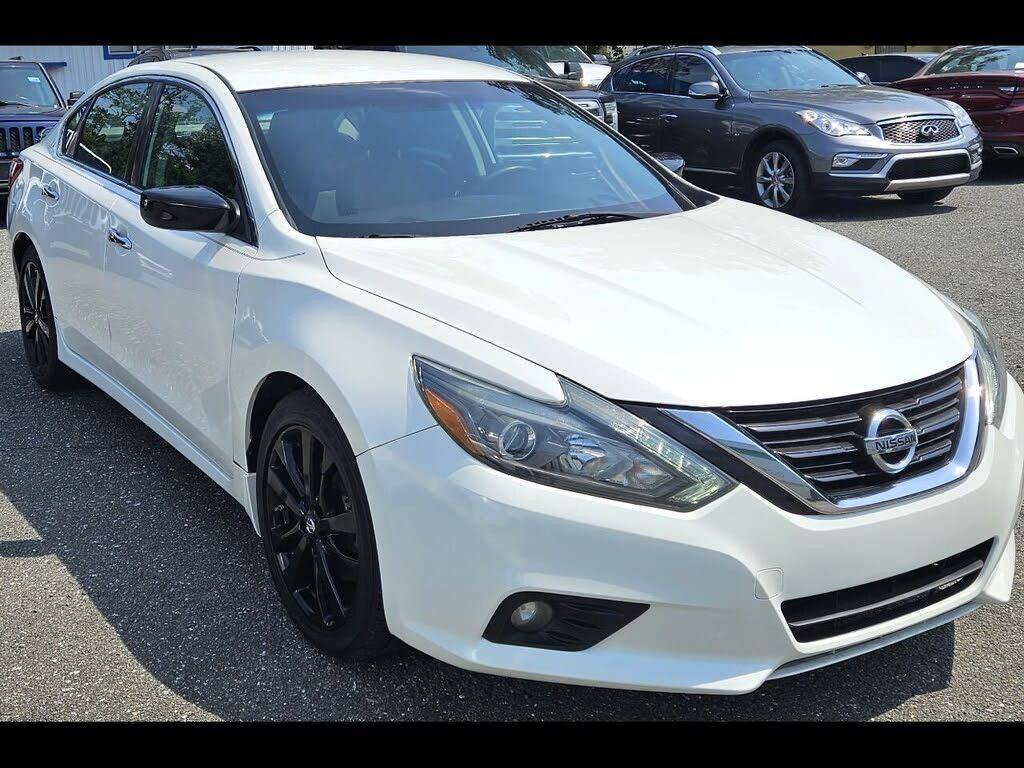 2017 Nissan Altima 2.5 SR — Sedan — 124,190 mi — Trevose, PA