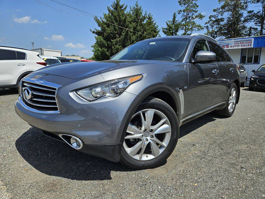 2016 Infiniti QX70 Base