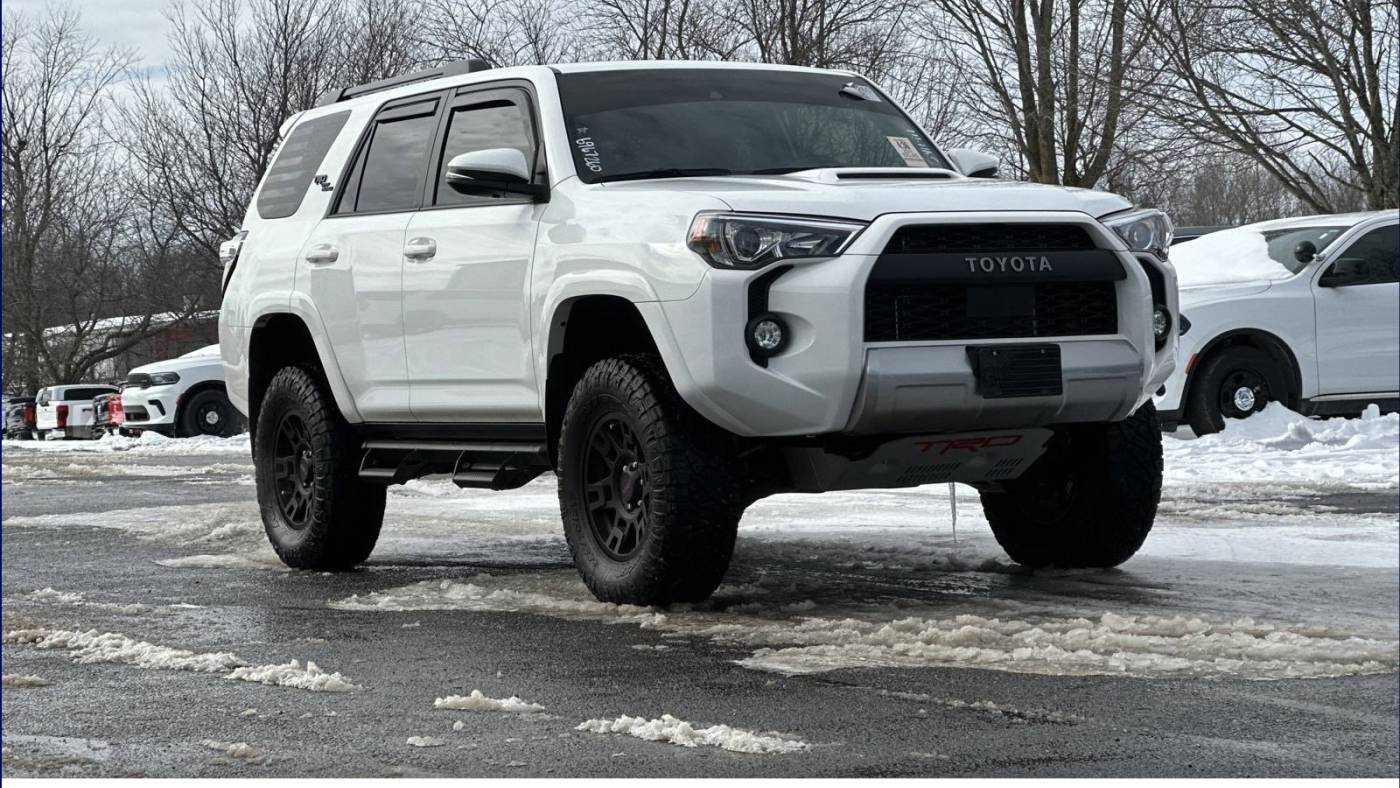2024 Toyota 4Runner TRD Off Road Premium — SUV — 5,484 mi — Siloam Springs, AR