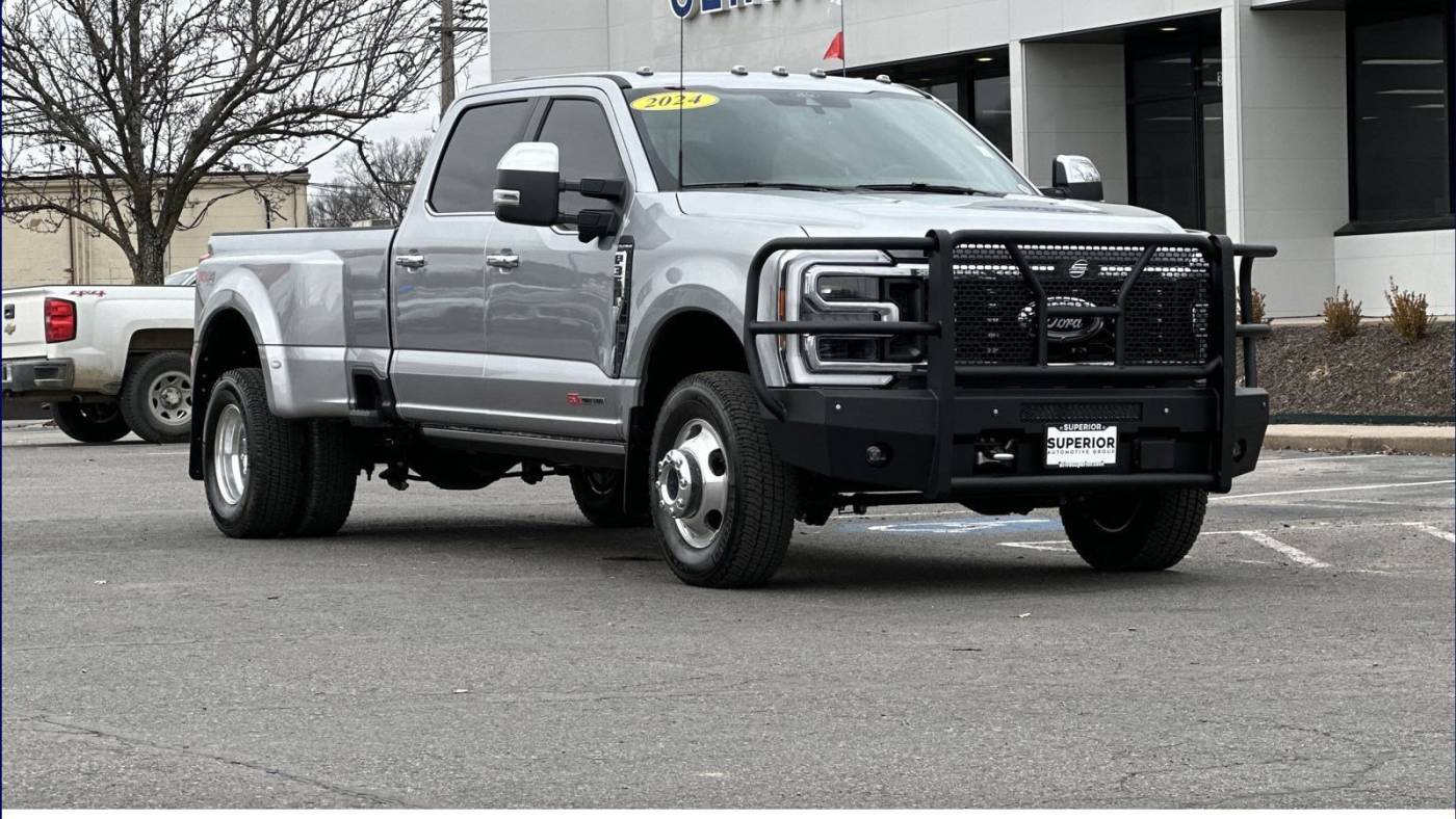 2024 Ford Super Duty F-350 Platinum — Pickup Truck — 849 mi — Siloam Springs, AR