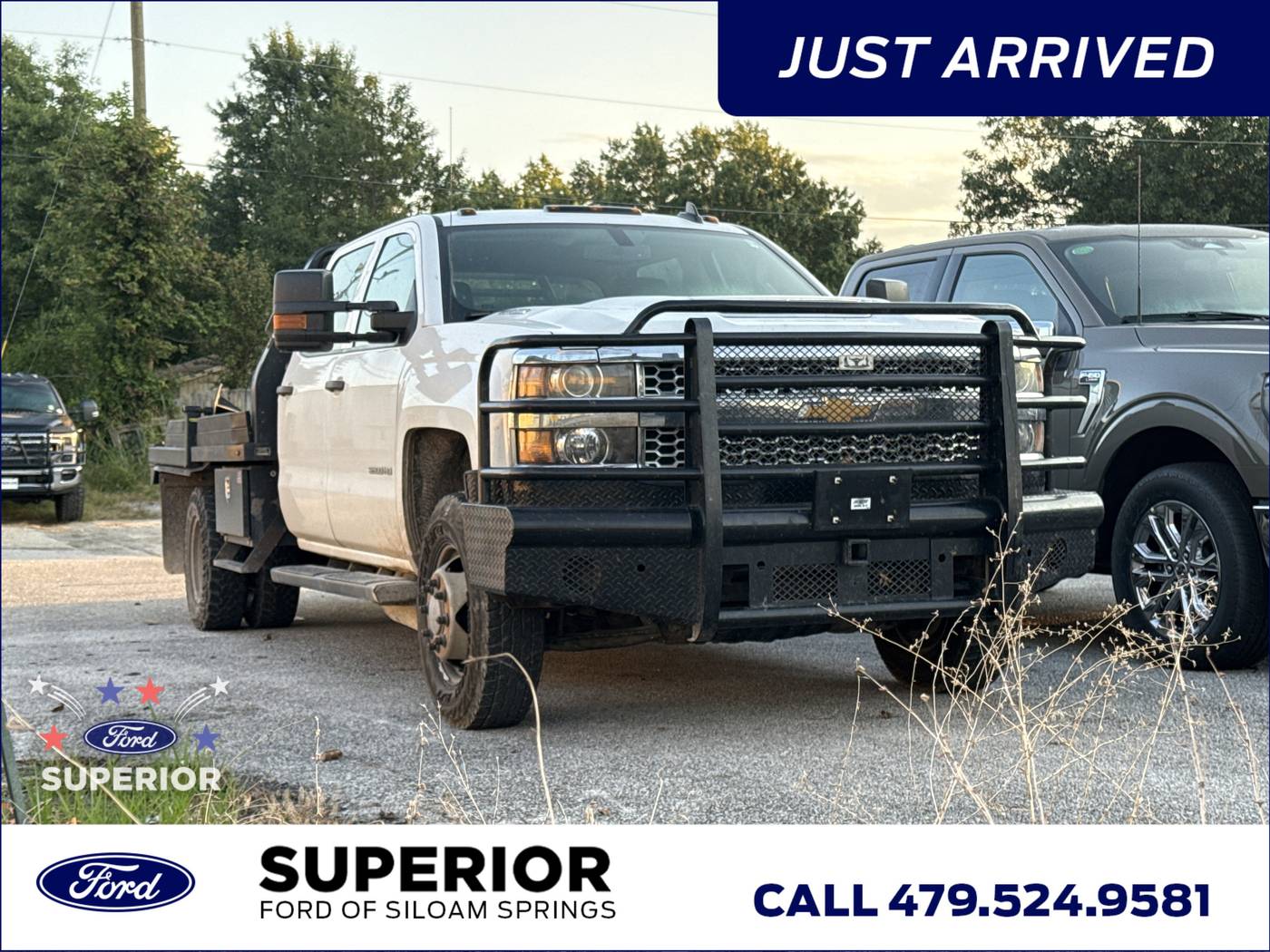 2019 Chevrolet Silverado 3500HD Chassis Cab WT — Chassis Cab Truck — 115,573 mi — Siloam Springs, AR