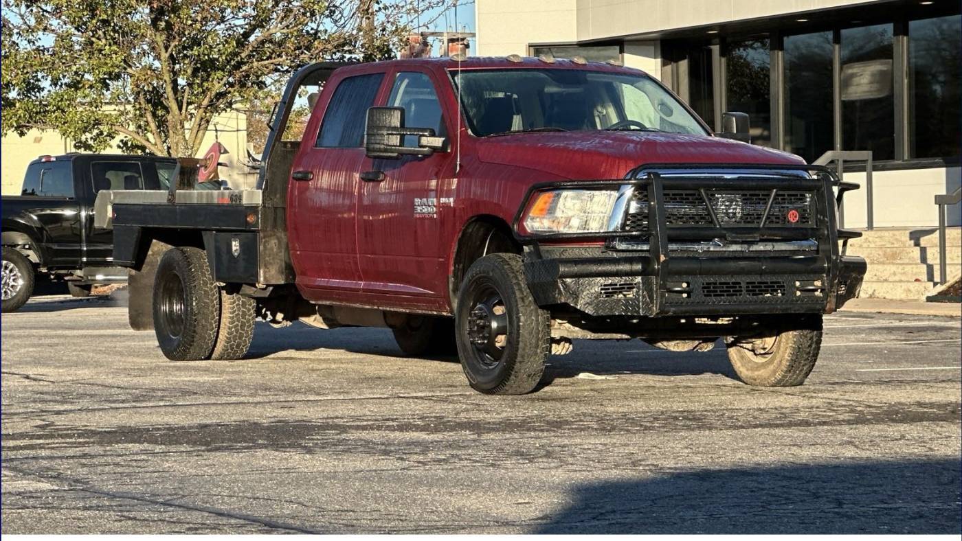 2015 Ram 3500 Chassis Cab Tradesman — Chassis Cab Truck — 135,923 mi — Siloam Springs, AR