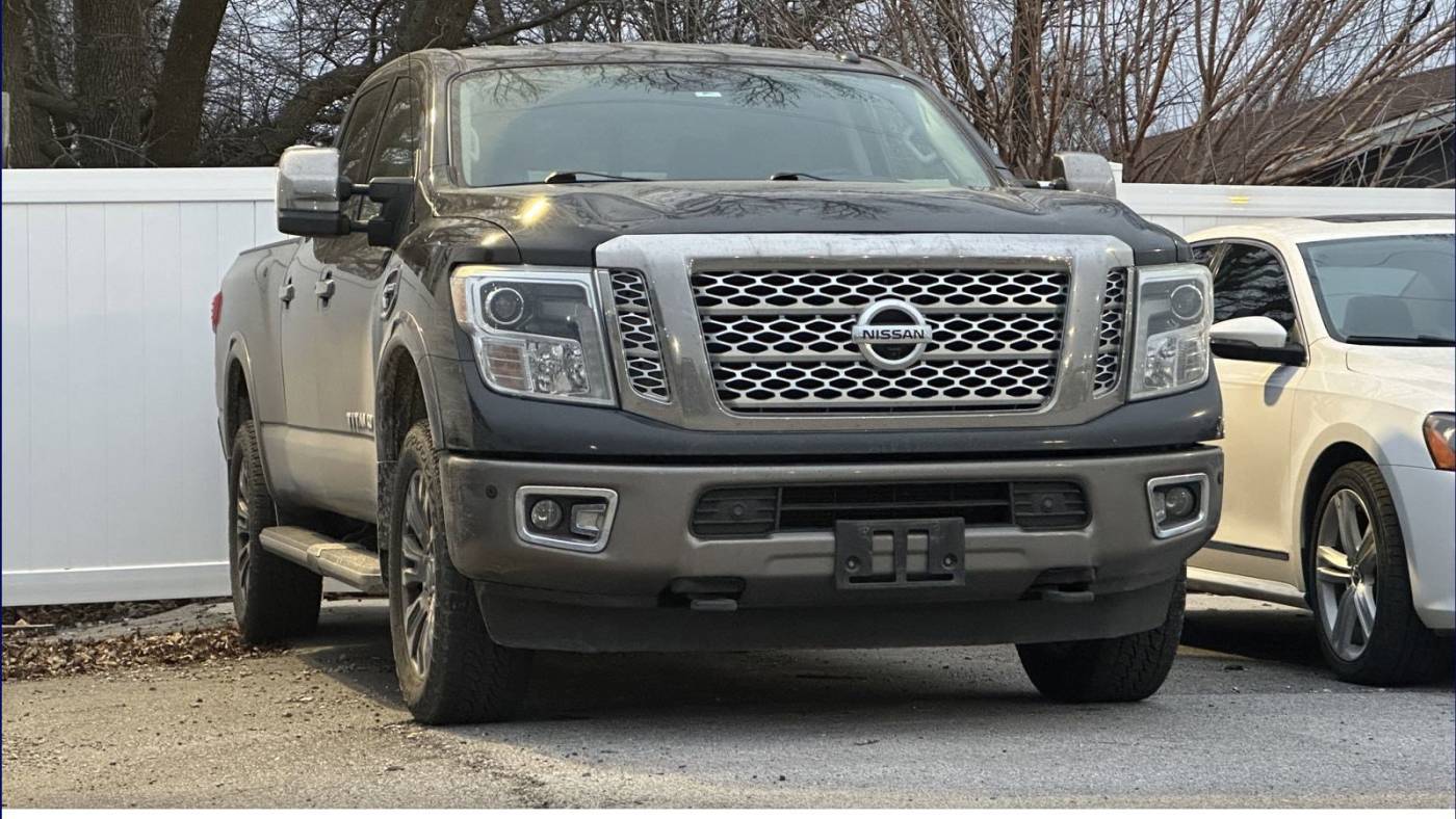 2016 Nissan Titan XD Platinum Reserve — Pickup Truck — 114,652 mi — Siloam Springs, AR