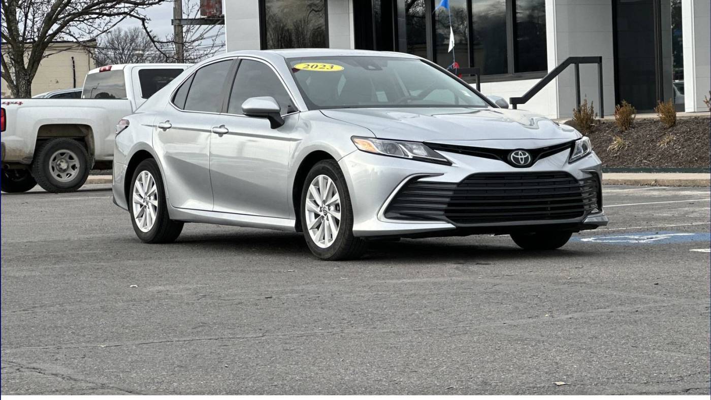 2023 Toyota Camry LE — Sedan — 42,519 mi — Siloam Springs, AR