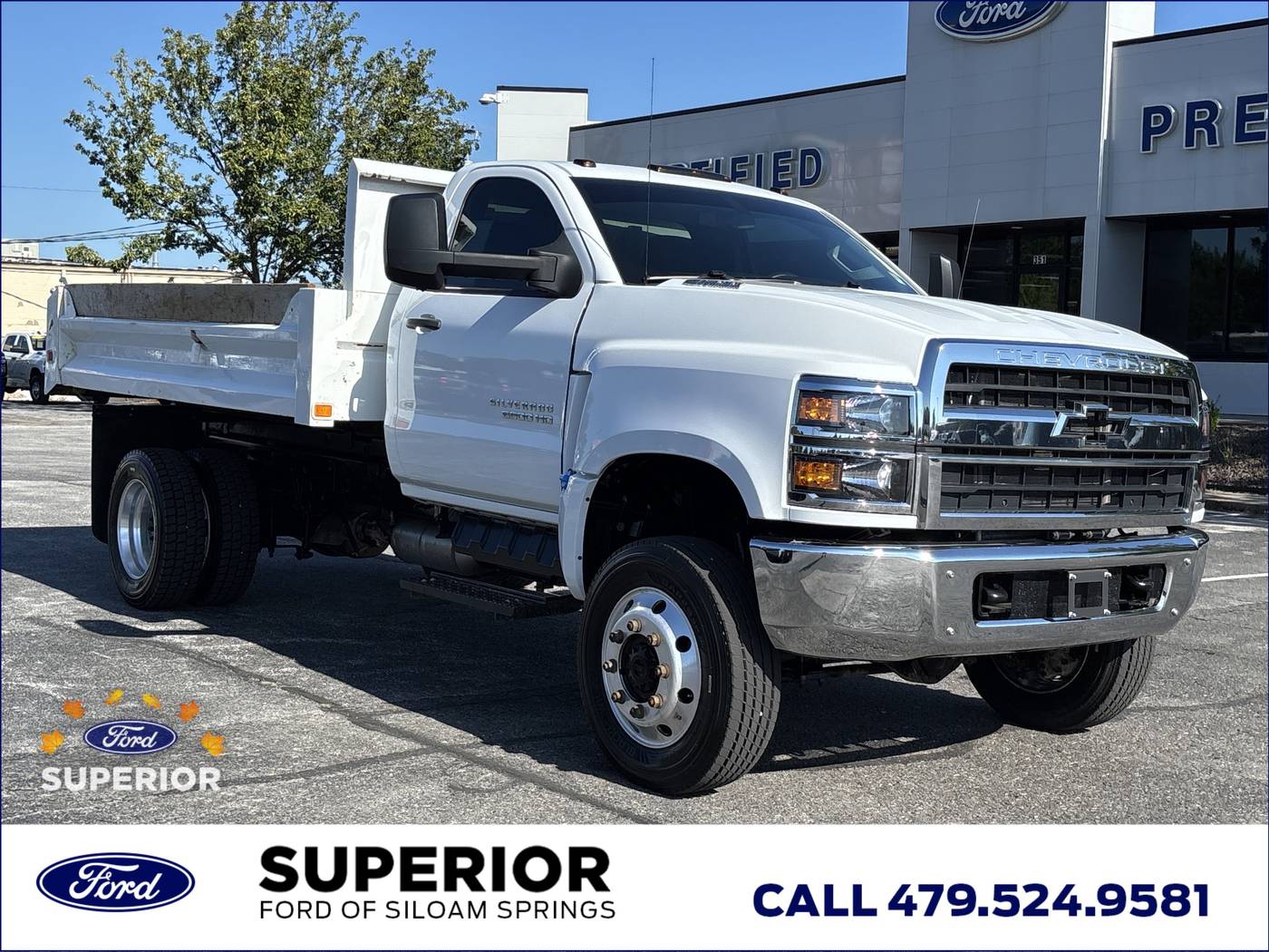 2022 Chevrolet Silverado MD Work Truck — Chassis Cab Truck — 42,875 mi — Siloam Springs, AR