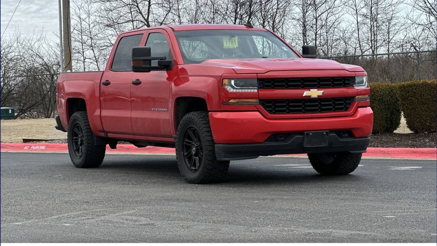 2018 Chevrolet Silverado 1500 Custom — Pickup Truck — 89,348 mi — Siloam Springs, AR