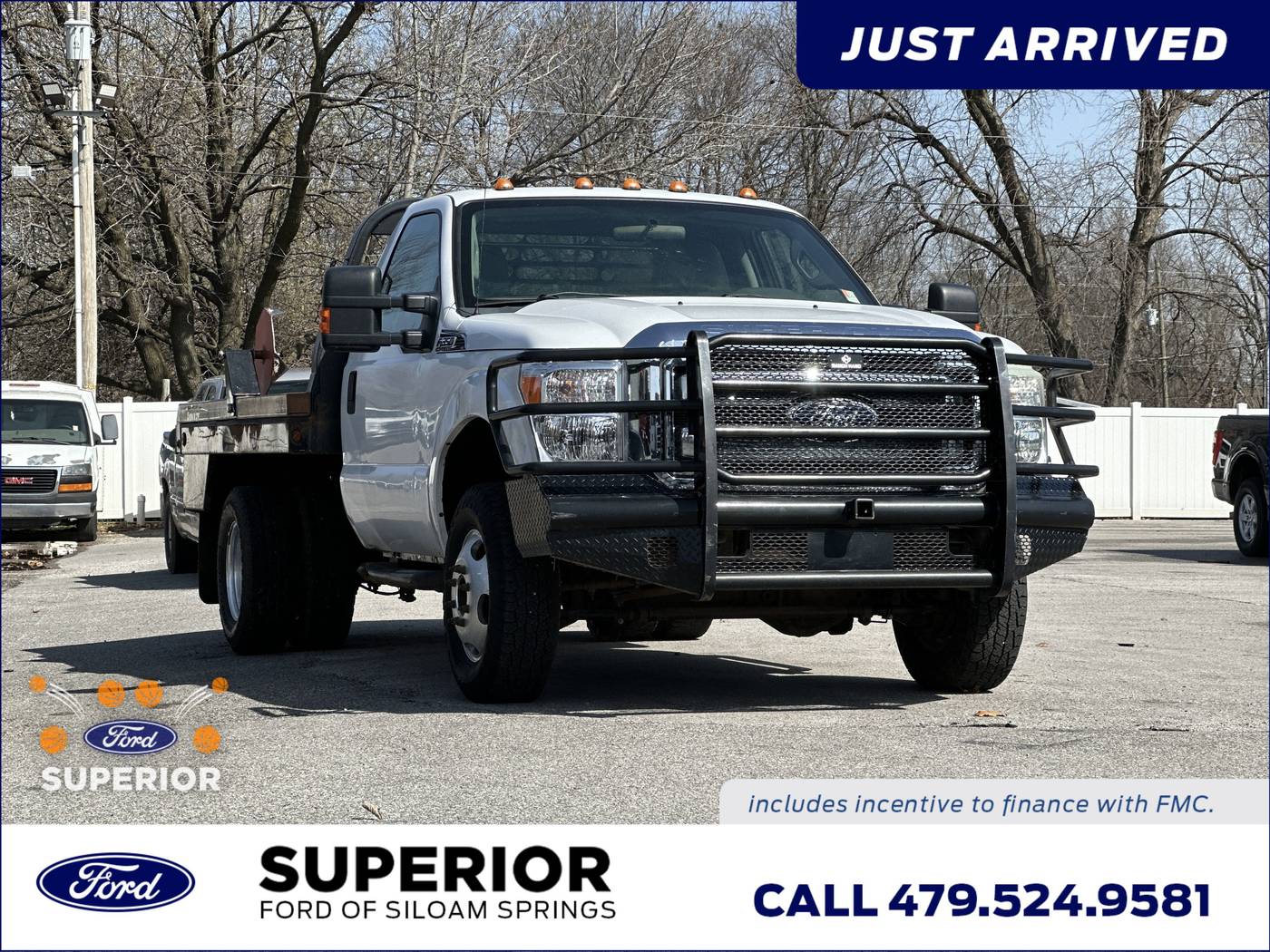 2011 Ford Super Duty F-350 Chassis Cab XL — Chassis Cab Truck — 157,131 mi — Siloam Springs, AR
