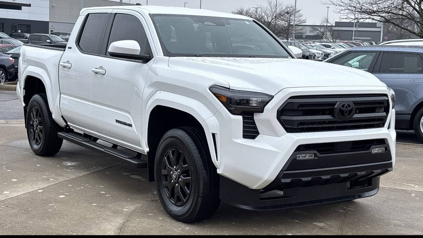 2024 Toyota Tacoma SR5 — Pickup Truck — 6,663 mi — Bentonville, AR