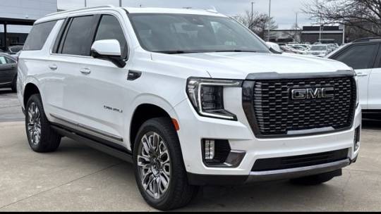 2023 GMC Yukon Denali Ultimate — SUV — 30,042 mi — Bentonville, AR