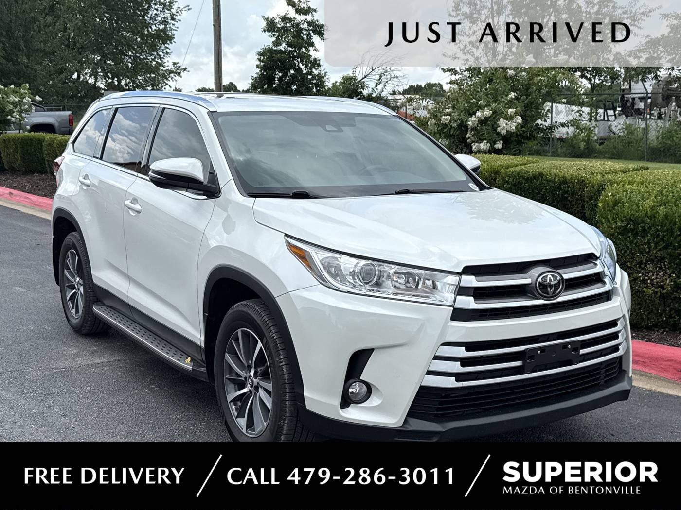 2019 Toyota Highlander XLE — SUV — 43,267 mi — Bentonville, AR