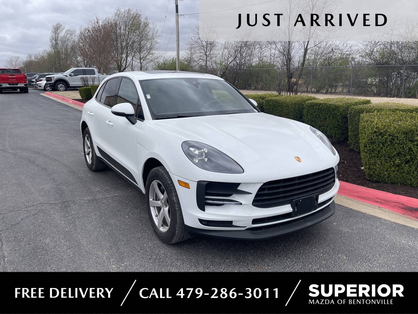2021 Porsche Macan Standard — SUV — 23,929 mi — Bentonville, AR