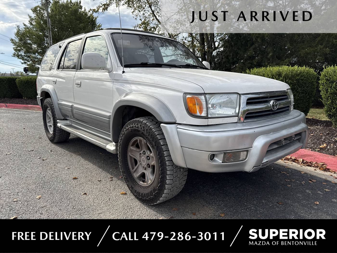 2000 Toyota 4Runner Limited — SUV — 296,020 mi — Bentonville, AR