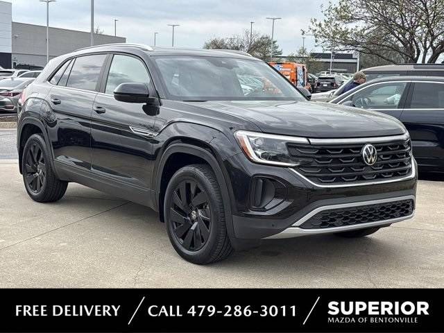 2025 Volkswagen Atlas Cross Sport SE with Technology — SUV — 1,783 mi — Bentonville, AR