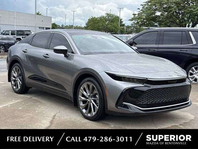 2025 Toyota Crown Limited — Sedan — 2,935 mi — Bentonville, AR