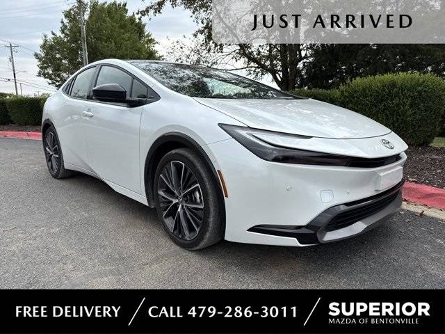 2024 Toyota Prius Limited — Hatchback — 31,210 mi — Bentonville, AR