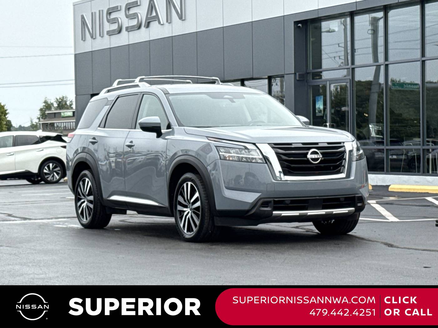2023 Nissan Pathfinder Platinum — SUV — 76,765 mi — Fayetteville, AR