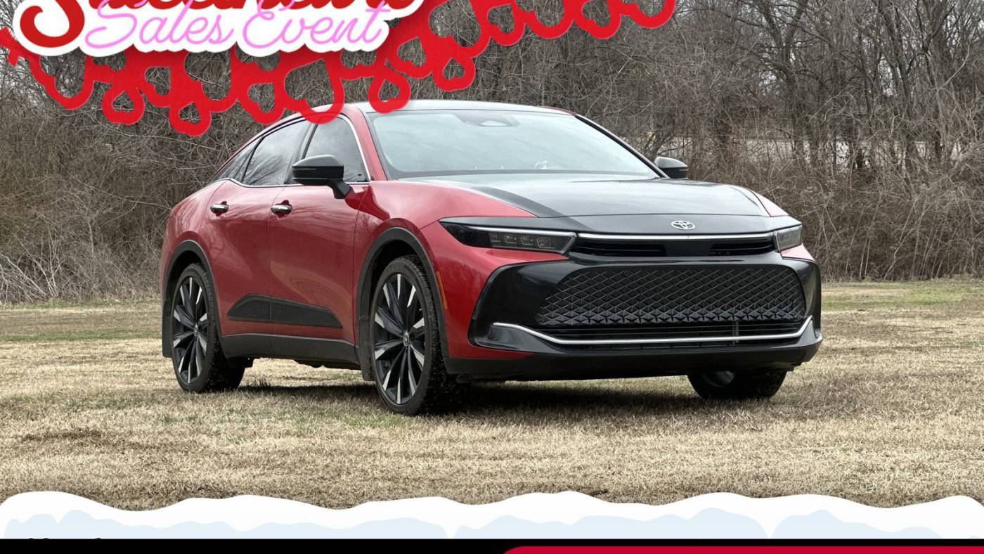 2024 Toyota Crown Platinum — Sedan — 16,619 mi — Fayetteville, AR
