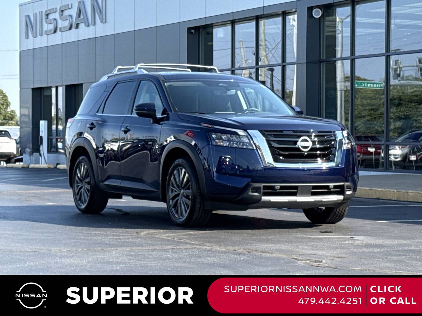 2025 Nissan Pathfinder SL — SUV — 3,210 mi — Fayetteville, AR