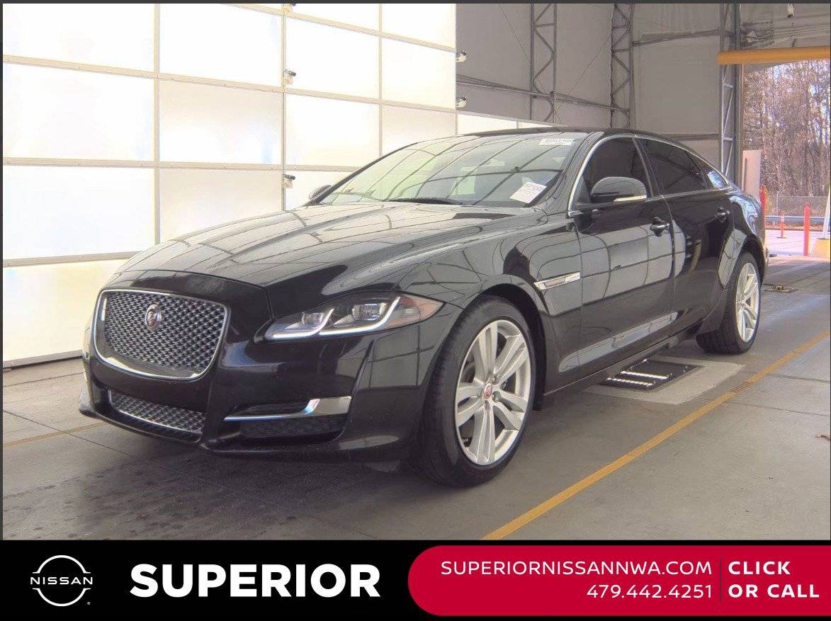 2016 Jaguar XJ Portfolio