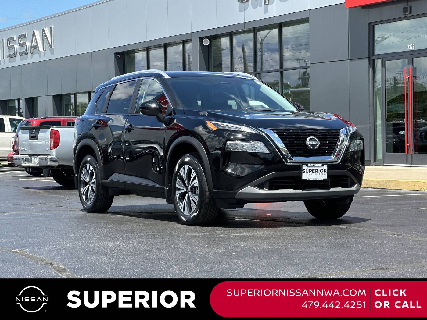2022 Nissan Rogue SV — SUV — 28,708 mi — Fayetteville, AR